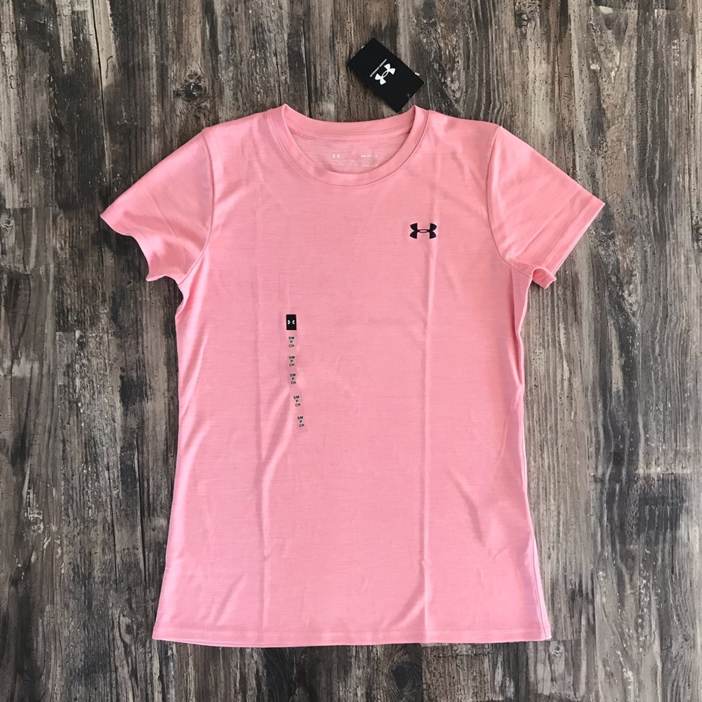 💕Brand new with tags women’s Under Armour pink workout tee shirt loose small S